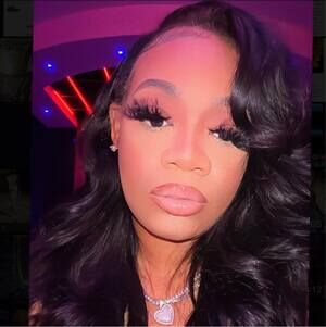 Meet your Posher, Tiara